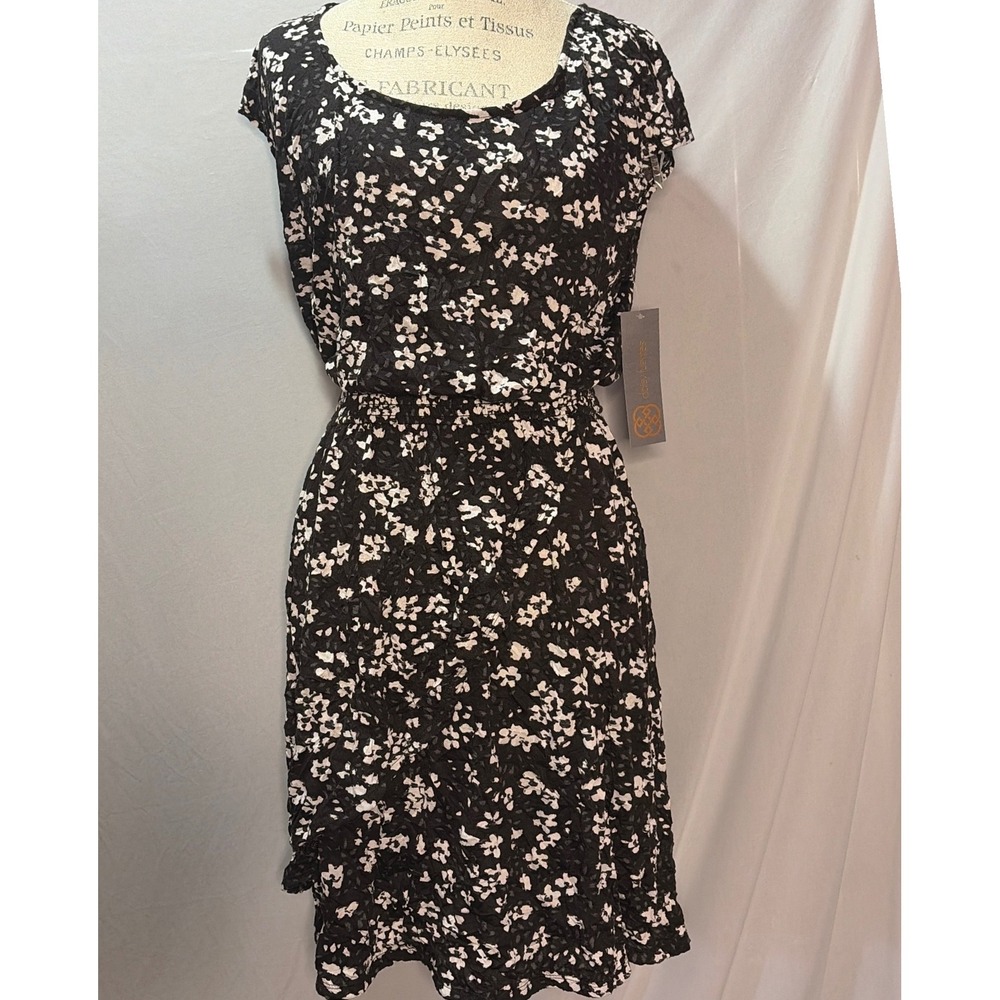 Daisy Fuentes Womens Black White Floral Crinkle Midi Dress Size M New